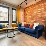 Flatbook - Center Bank Polsk Daire *
